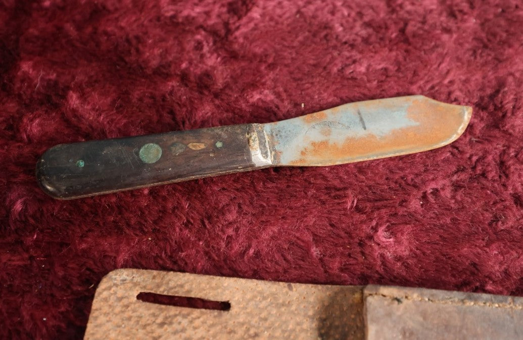 Lot 116 - Vintage Knife In Leather Sheath, Rusty And Worn, Belleville, N.J.