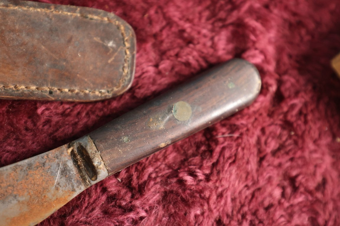 Lot 116 - Vintage Knife In Leather Sheath, Rusty And Worn, Belleville, N.J.