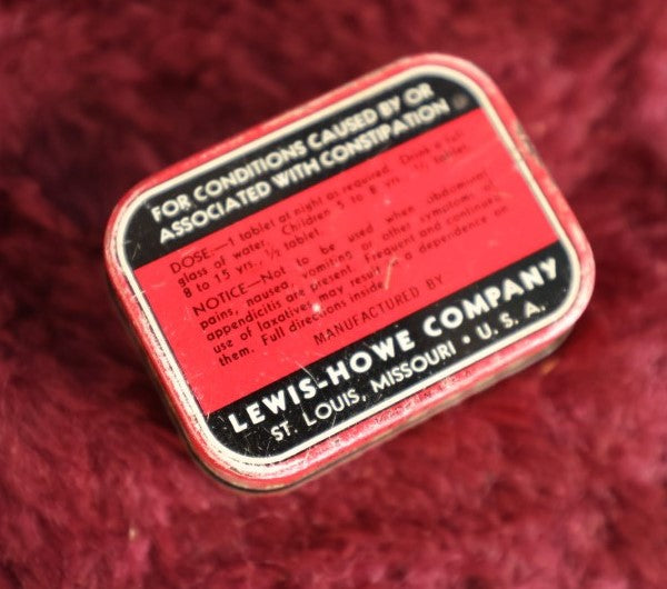 Lot 119 - Tiny Vintage Nature's Remedy All-Vegetable Laxative Tin