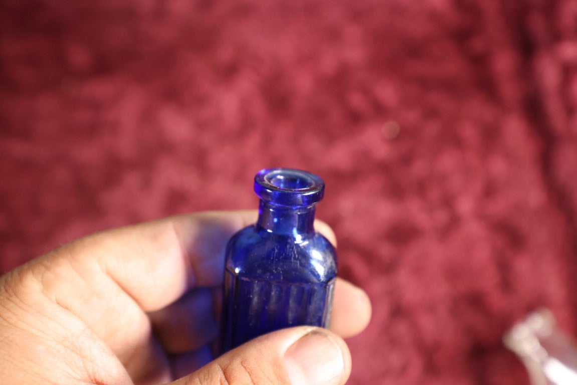 Lot 131 - Antique Small 2Oz Cobalt Blue Glass Ribbed Poison Bottle