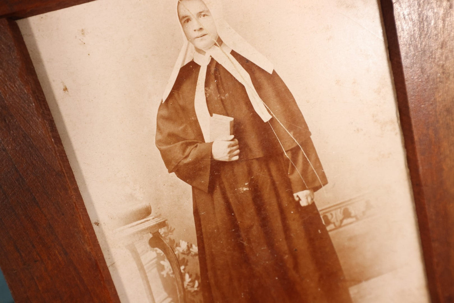 Lot 023 - Antique Cabinet Card Of Nun Holding Book, Likely Bible, Mounted In Printing Mount Frame