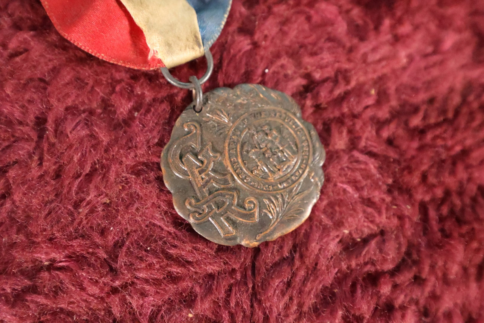 Lot 030 - Antique 1912 G.A.R. Grand Army Of The Republic, Union Veteran Fraternal Order Ribbon And Medal, Concord