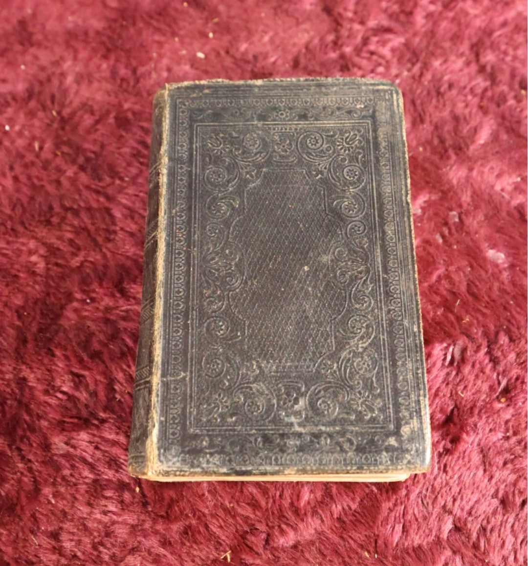 Lot 053 - The Holy Bible Containing The Old And New Testaments, Translated And Revised By His Majesty's Special Command, London, 1848