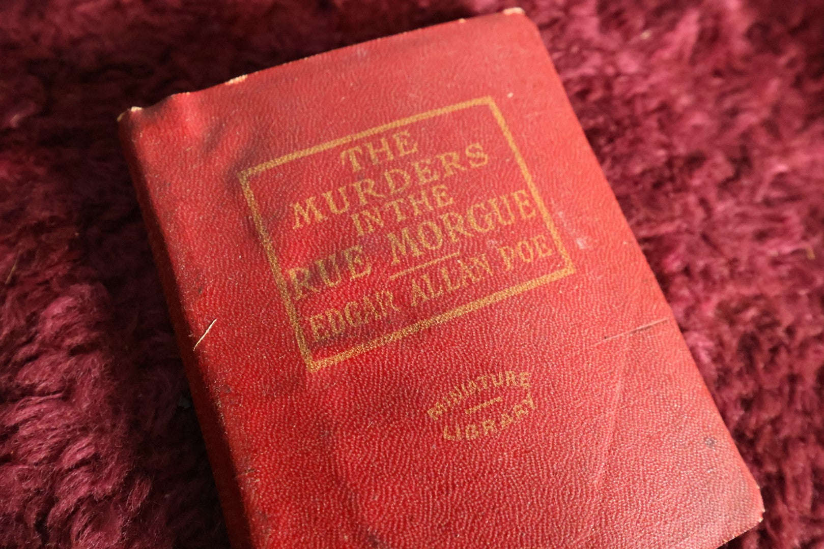 Lot 085 - Pair Of Antique Little Library Edgar Allan Poe Books; The Murders In The Rue Morgue And The Gold Bug