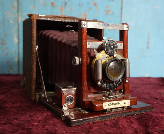 Lot 010 - Gundlach-Manhattan Optical Co. Korona Iv 4 X 5 Large Format Antique Compact Folding Camera, Rochester, New York