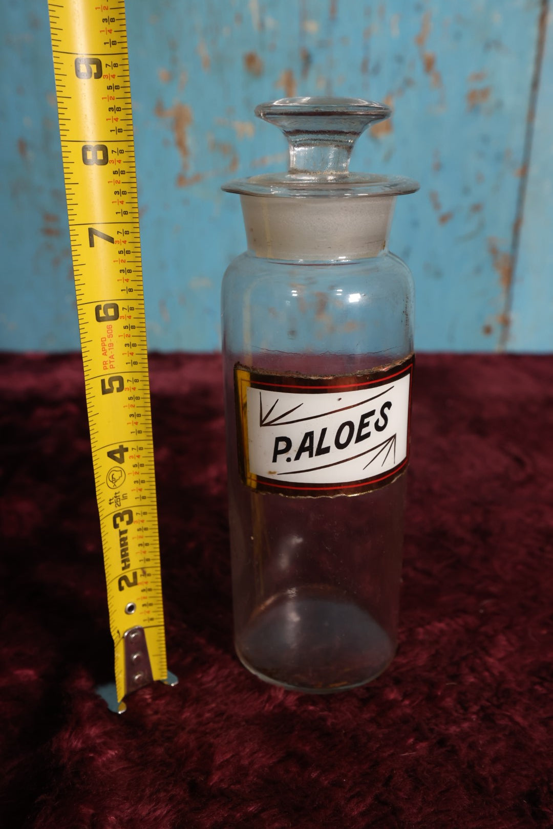 Lot 033 - Antique Pulvis Aloes, Pulverized Aloe Vera, Apothecary Bottle With Glass Label, Stopper, Approximately 9.5"