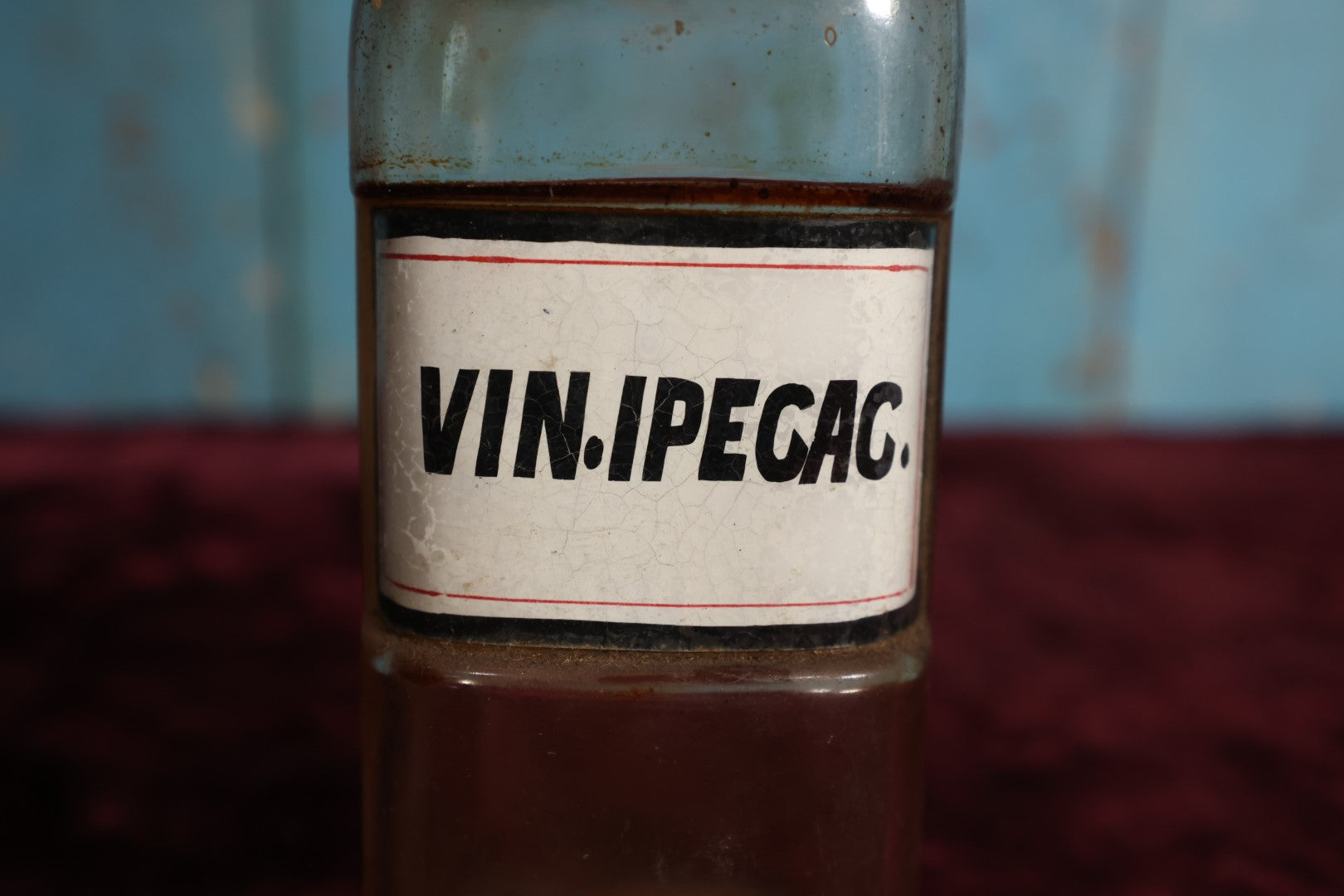 Lot 035 - Antique Vinum Ipecacuanhae / Ipecac Wine Apothecary Bottle With Glass Label, Stopper, Approximately 6.75", Emetic Used To Induce Vomiting