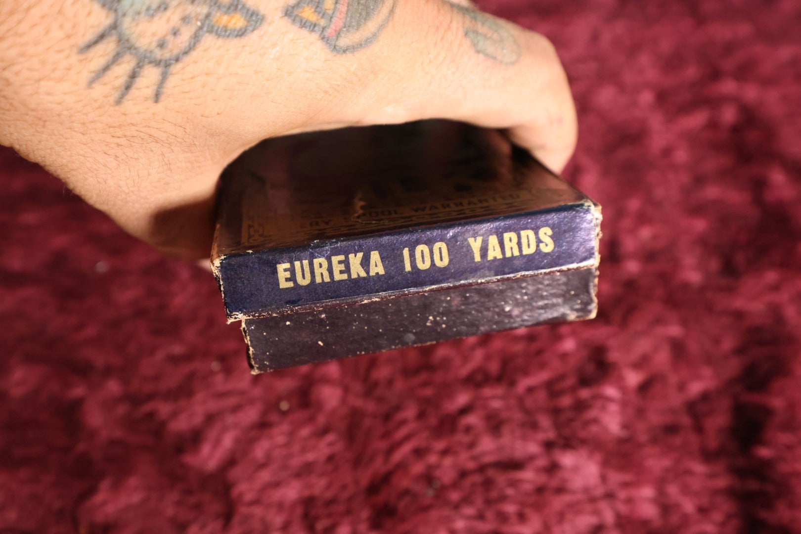 Lot 072 - Antique Eureka Brand 100 Yard Silk Spool Thread Purple Box, Cool Chain Boarder Surround - Note Wear, Losses