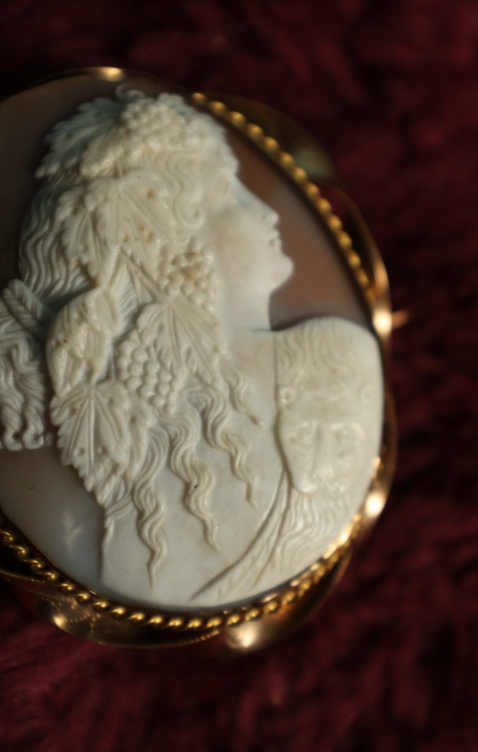 Lot 011 - Large Antique Cameo Brooch Of Woman In Profile With Leopard Pelt Over Shoulder, Pinback