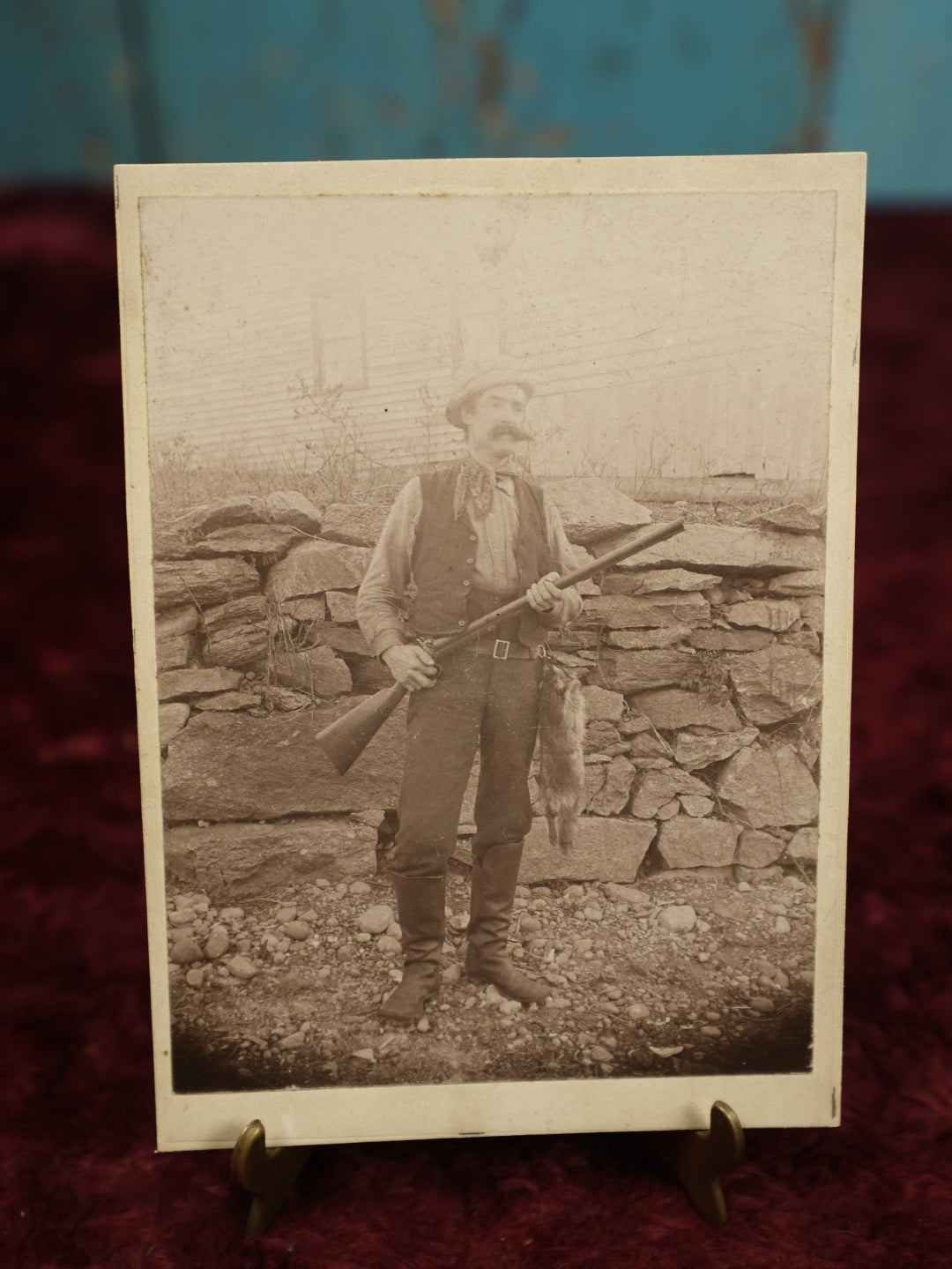 Lot 016 - Antique Cabinet Card Boarded Photo Of Hunter Or Trapper Holding Shotgun, With Raccoon On His Belt, Fur Trapper Trader, Hunting Interest, By Eagle Photo Company, Fall River, Massachusetts