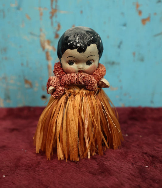 Lot 056 - Vintage Chalkware Hawaiin Hula Doll With Grass Skirt, Lei