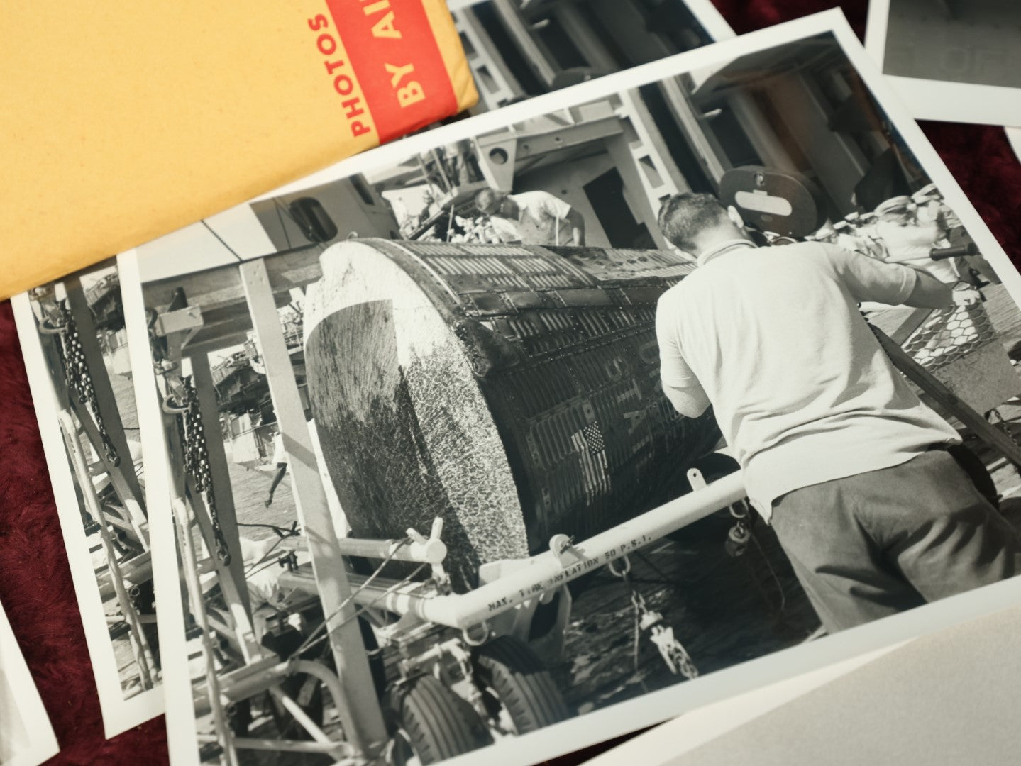 Lot 075 - Grouping Of 19 Pieces Of Nasa Ephemera, Official Nasa 8 X 10 Photos Of Gemini Iv And Astronauts, 1965, Cape Kennedy Florida, Note Some Duplicates