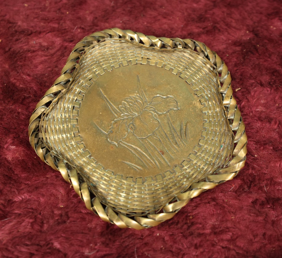 Lot 103 - Vintage Woven Brass Basket With Lotus Motif, Not Cast, Metal Is Actually Woven