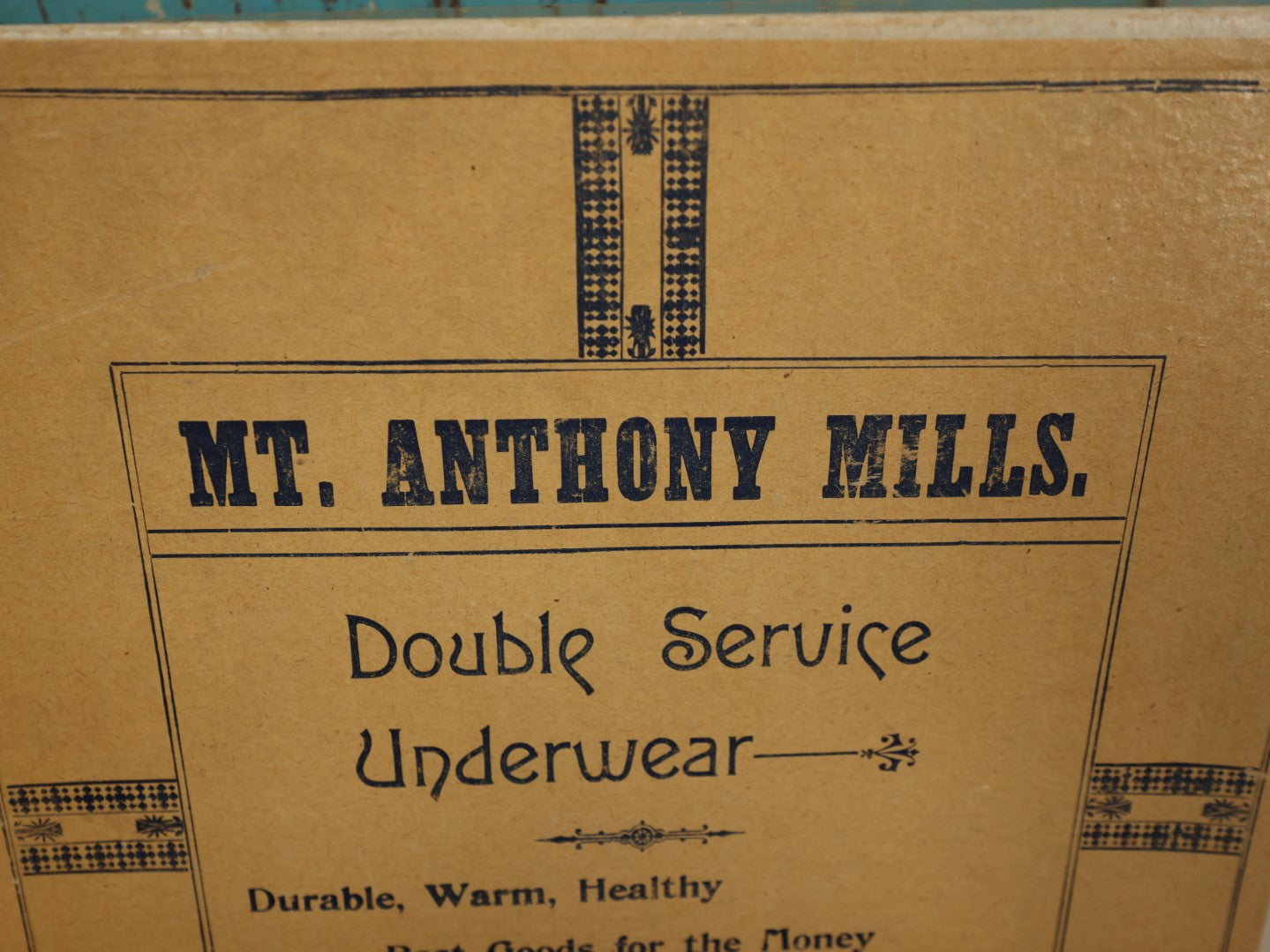 Lot 131 - Mt. Anthony Mills Double Service Custom Made Underwear Antique Box, Gentleman's Whitw Ool Drawers, Genuine Bennington Underwear