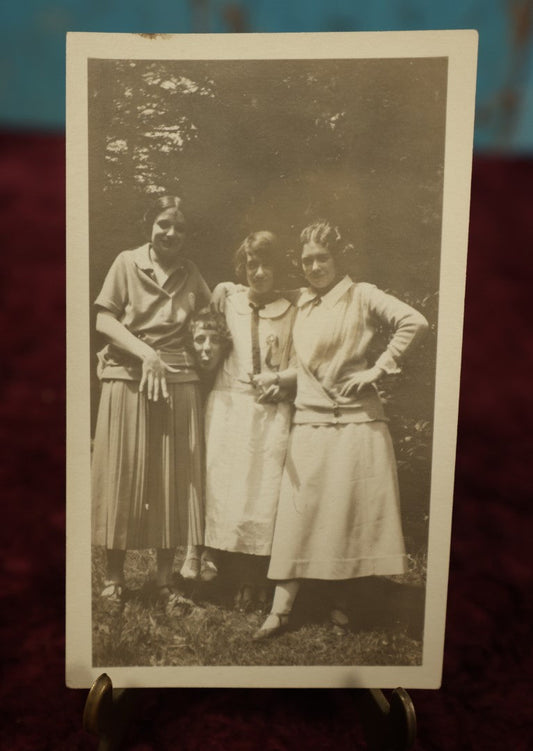 Lot 172 - Single Snapshot Photo - Group Of Four Girls Goofing Off, Sticking Out Tongue, Making Hand Gesture