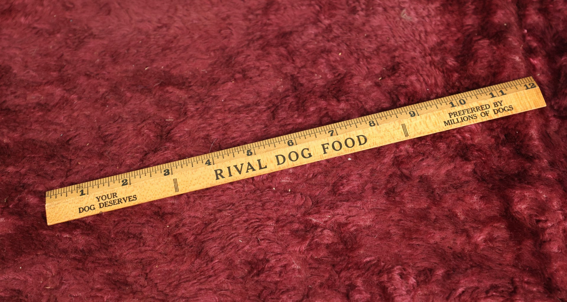 Lot 081 - Vintage Rival Dog Food 12-Inch Advertising Ruler