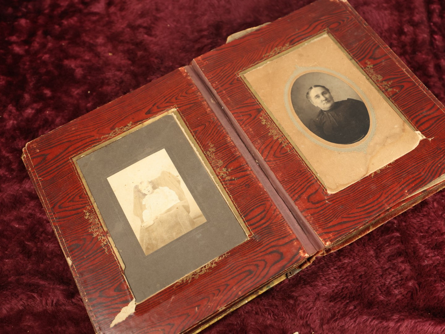 Lot 104 - Antique Craft Grade Cabinet Card Photo Album With Celluloid Cover Of Woman And Child On Riverside, Containing Several Cabinet Cards, And Tintypes, Mostly Empty, Heavy Wear