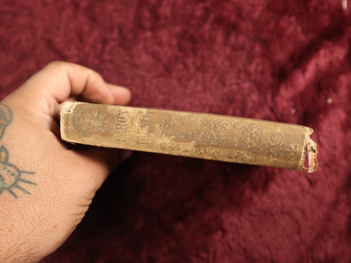 Lot 110 - Antique Book, "The Life Of Baron Trenck," Prussian Folk Hero Known For Many Daring Prison Escapes, Romance With Frederick The Great's Sister, Published In Philadelphia, 1853, Illustrated