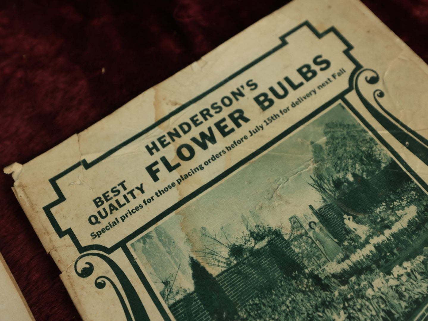 Lot 125 - Pair Of Ephemera Booklets, Henderson's Flower Bulbs, Circa 1930s, Peter Henderson & Co.