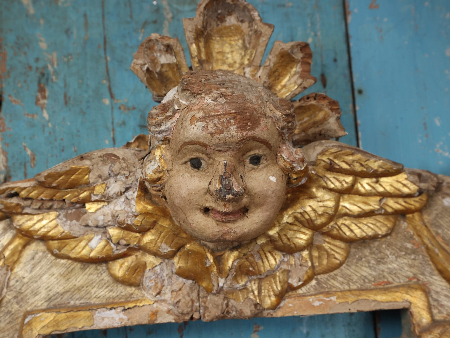 Lot 001 - Antique Late Baroque / Early Rococo Gilded Pediment Architectural Salvage With Cherub Motif, Note Heavy Chipping And Wear In Paint And Wood