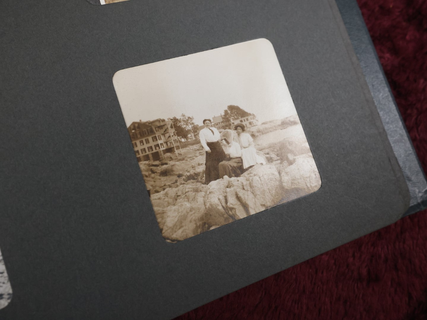 Lot 141 - Antique Black Photo Album With Many Photos, Mostly Of Families And Children At Play And On Trips