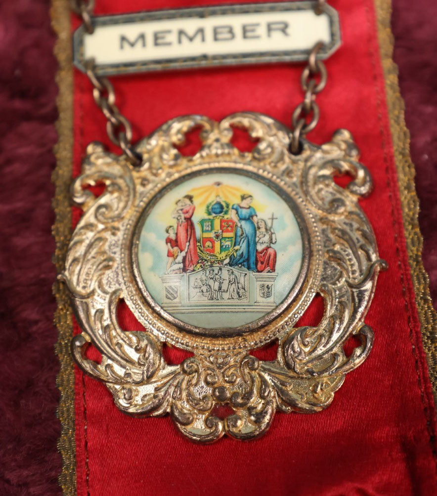 Lot 084 - Antique Odd Fellows Ribbon And Badge, Loyal Hugh H. Osgood Lodge No. 6920, I.O.O.F.M.U., Independent Order Of Odd Fellows, Manchester Unity, Taftville, Connecticut, Made By Whitehead And Hoag, Co.