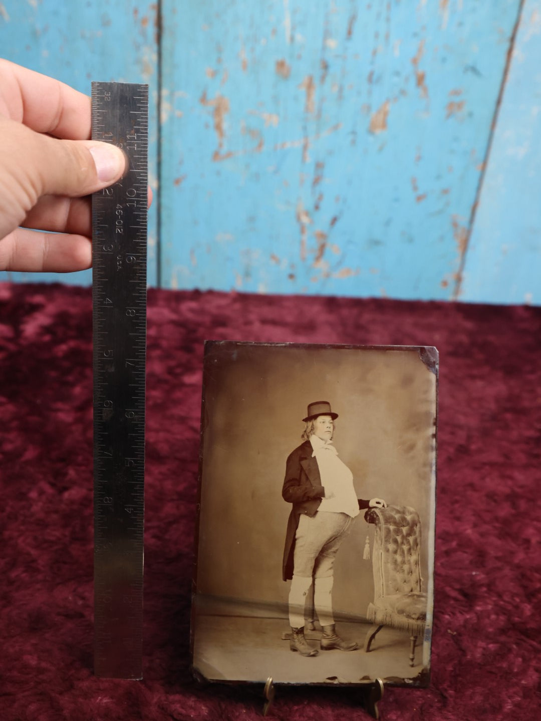 Lot 107 - Antique Tintype Photograph Of Young Man Dressed In Portly Costume, Hat, Approximately 1/2 Plate, Note Bend On Bottom