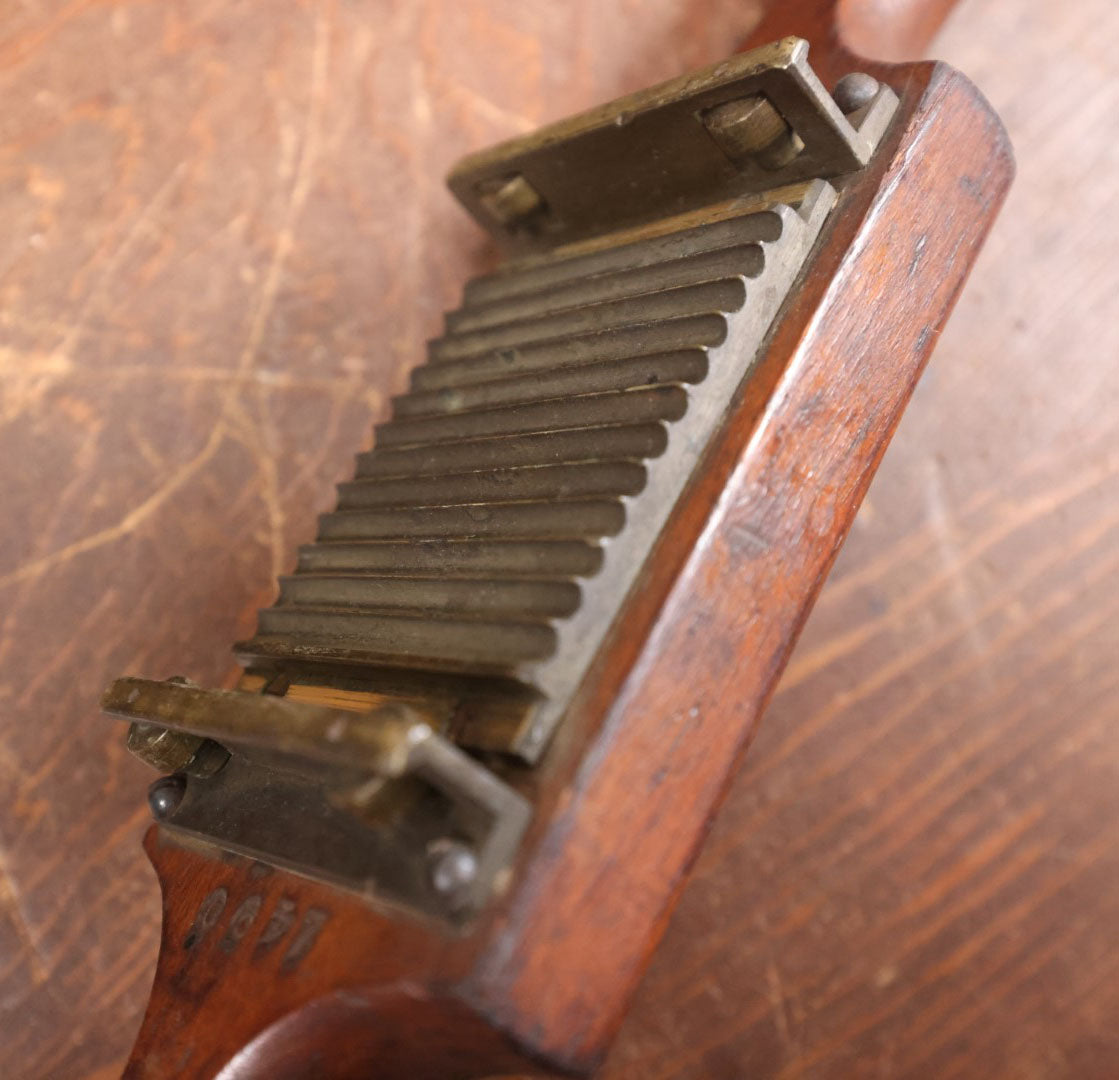 Lot 003 - Antique Early Pharmacy Apothecary 3 Gram Pill Roller Machine, Wood And Brass, Rolls Smoothly, Stamped 3G And 1490, Matching Numbers On Both Parts