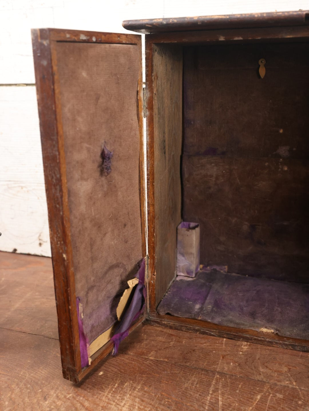 Lot 006 - Antique Last Rites Box / Cabinet With Crucifix, Holy Water Bottle, And Other Accessories, Used By A Priest To Deliver The Final Sacrament To A Sick Or Dying Person, Note Wear To Box