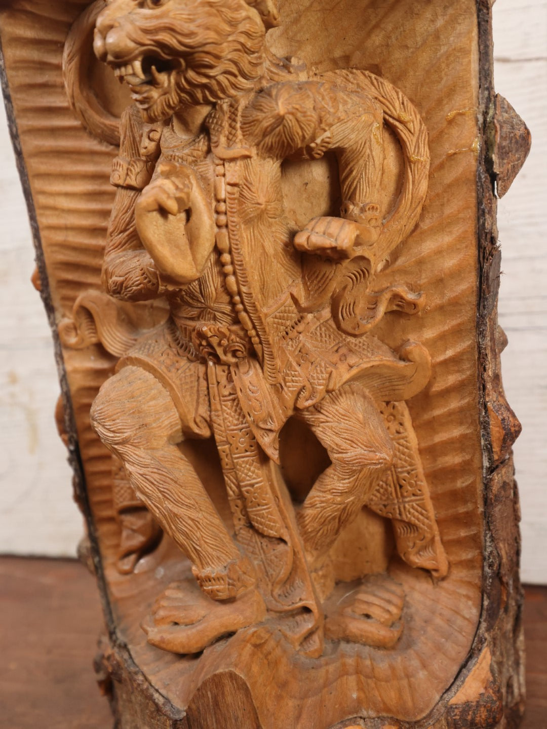 Lot 007 - Vintage Hand Carved Wooden Balinese Hindu Statue Depicting The Deity Hanuman