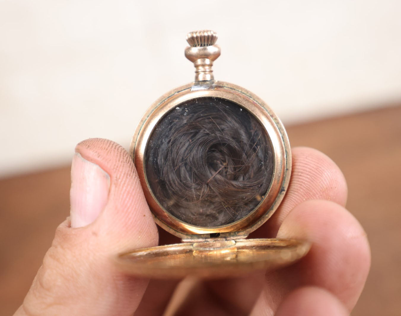 Lot 020 - Antique Pocket Watch Case With Braided Dark Brown Hair Memento Keepsake, Monogram On Cover