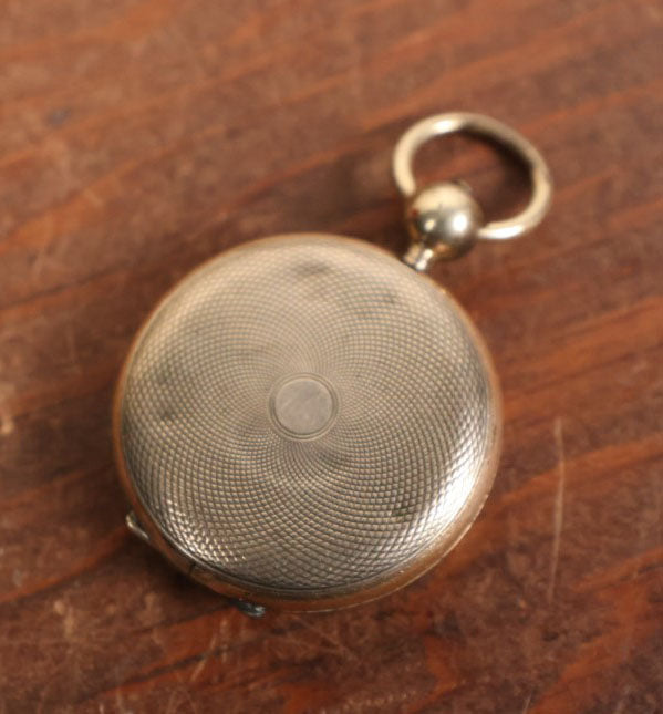 Lot 021 - Antique Pocket Watch Case With Two Photos Of Children And Blonde Hair Memento Keepsakes, Blonde Hair, Note Can Be Difficult To Open