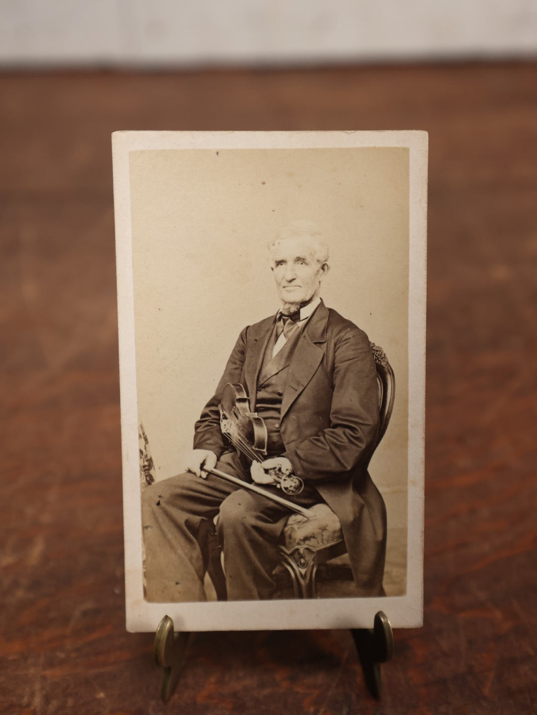 Lot 054 - Antique Carte De Visite C.D.V. Photograph Of An Older Man Holding A Violin, Musician Photo, By Billlings & Hough Photographers, Lebanon, N.H.