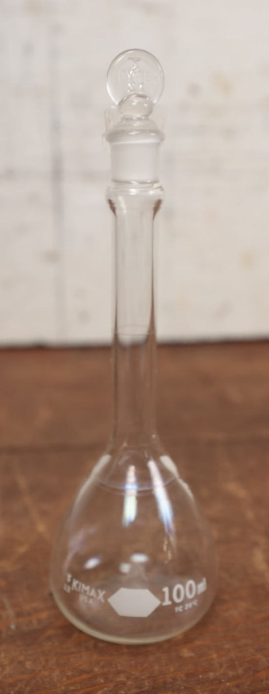 Lot 061 - Vintage Kimax 100ml Glass Laboratory Beaker With Pyrex Stopper