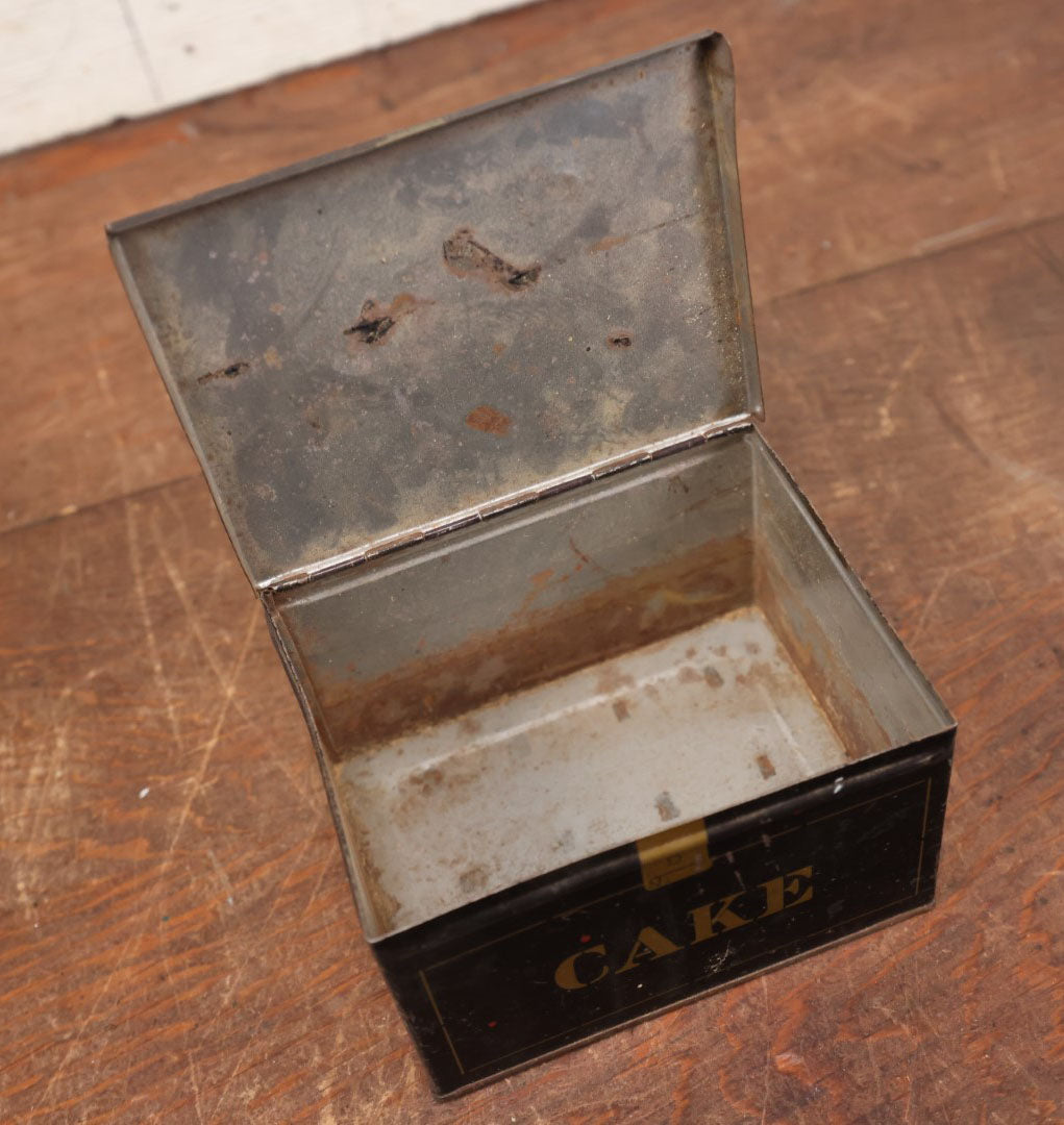 Lot 088 - Vintage Leavitt And Peirce Cake Tobacco Tin, "Famous Cake Box Mixture," Cambridge, Massachusetts