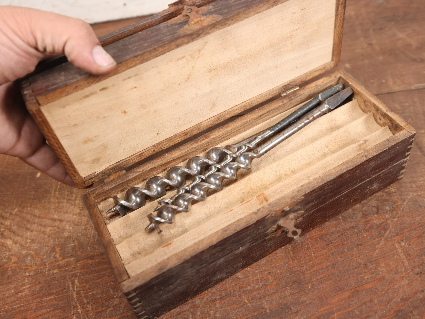 Lot 115 - Antique Multi-Level Drill Bit Storage Box With Bits, Spur Auger Bits, Russell Jennings Brand