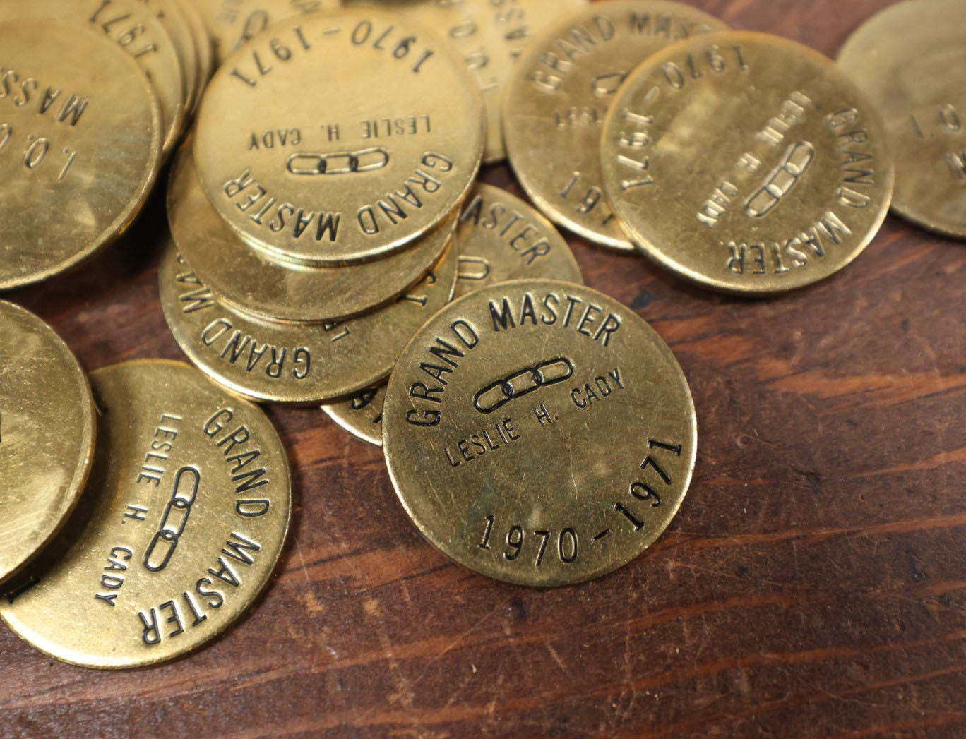 Lot 121 - Grouping Of Vintage Brass Odd Fellows I.O.O.F. Tokens Commemorating Grand Master Leslie H. Cady Who Served From 1970-1971, Massachusetts 