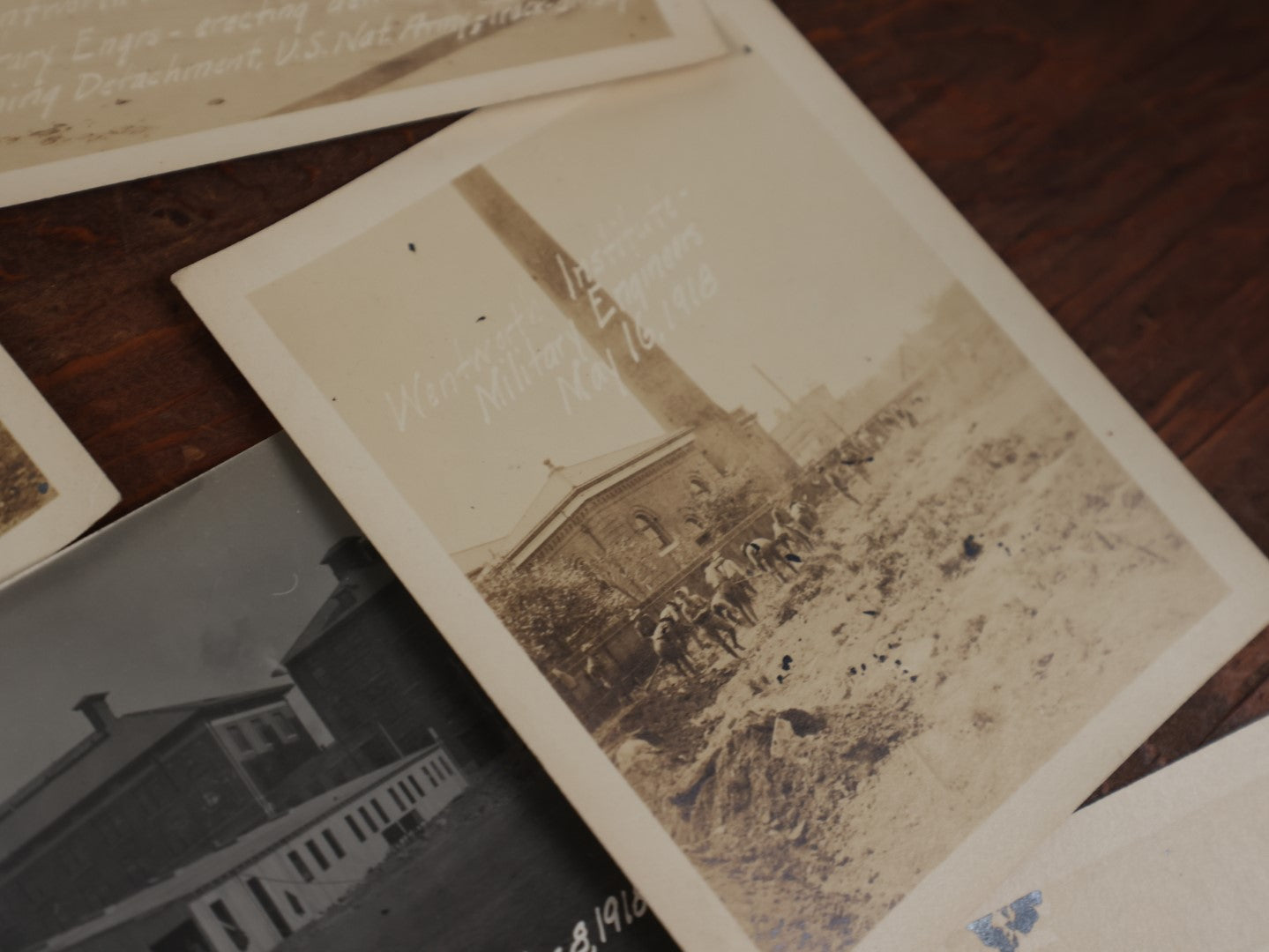 Lot 166 - Grouping Of Approximately 25 Antique World War One Era Snapshot Photos Of Military Engineers At The Wentworth Institute, April 1918