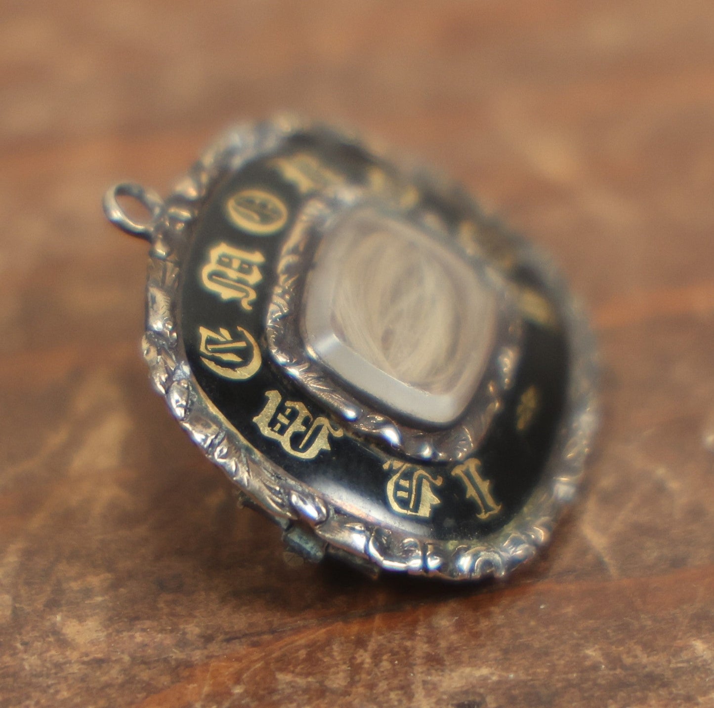 Lot 009 - Antique Victorian Mourning Brooch, "In Memory Of," With Human Hair Keepsake Memento Mori, Photograph Of Deceased On Back, Monogram Mark