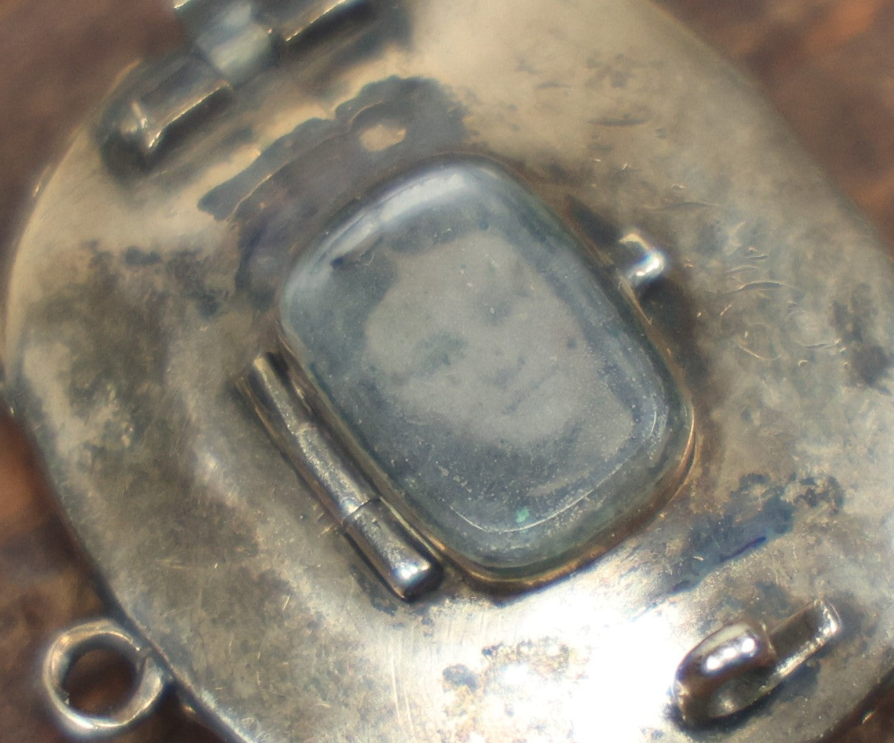 Lot 009 - Antique Victorian Mourning Brooch, "In Memory Of," With Human Hair Keepsake Memento Mori, Photograph Of Deceased On Back, Monogram Mark