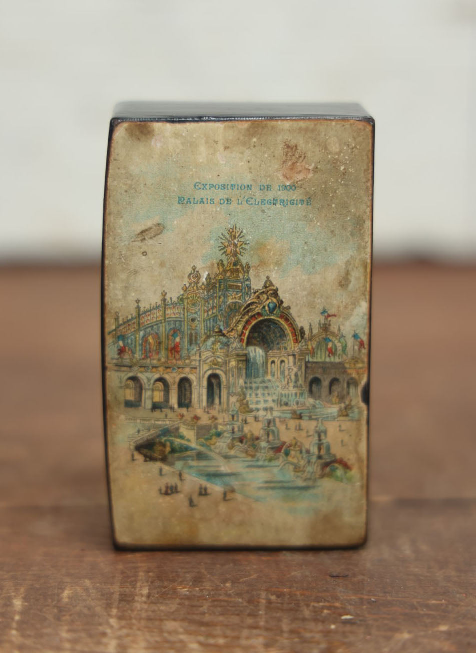 Lot 013 - Antique Palais De L'Électricité, Exposition Universelle Of 1900, Paris, France Lacquered Stamp Box