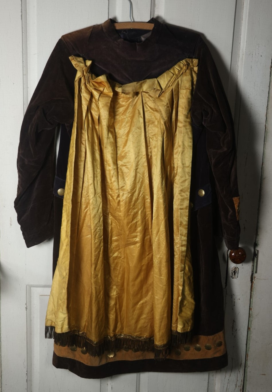 Lot 018 - Antique Fraternal Theatrical "Watch" Costume, Medieval Knight, Dark Brown With Yellow Striping, Many Brass Medallions, Clasp Enclosure, Cape On Back (Approximate Measurements In Description)