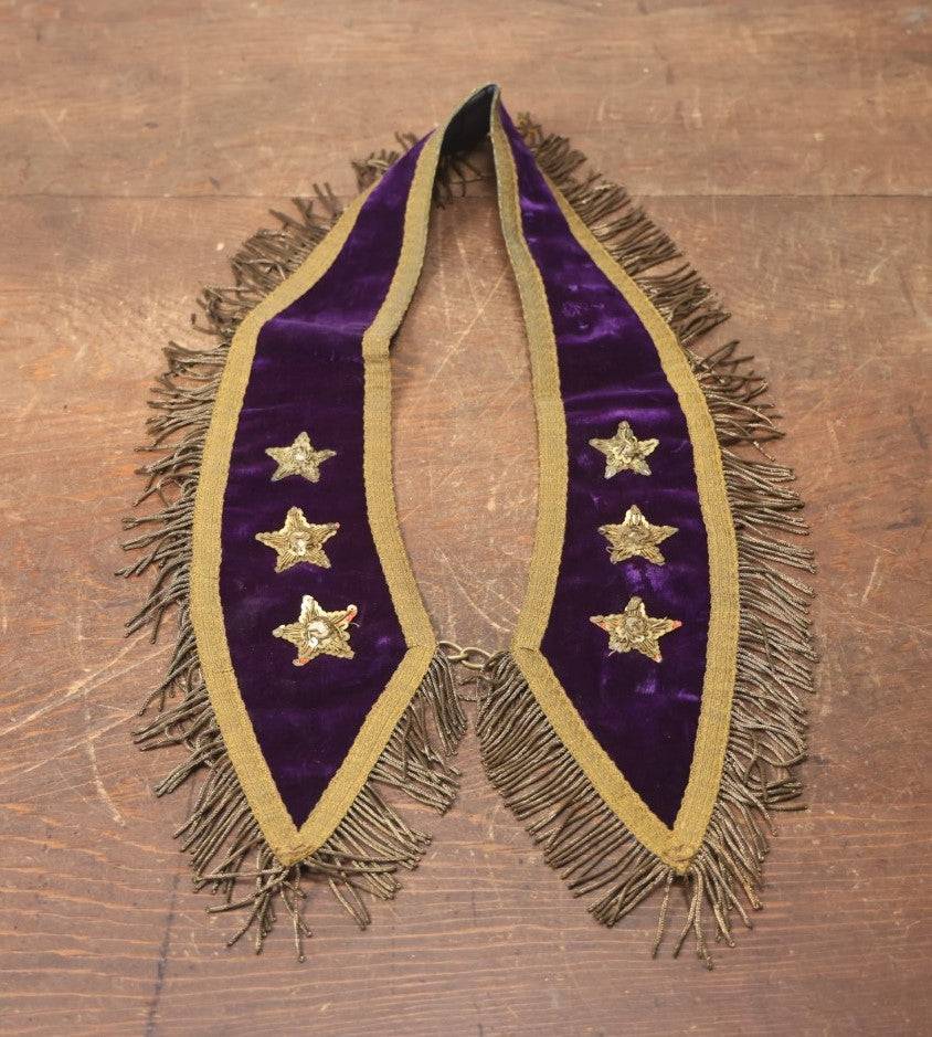 Lot 021 - Antique Purple Velvet Odd Fellows I.O.O.F. Sash Collar With Three Stars, Metal Fringe