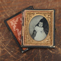 Lot 047 - Antique 1/9th Plate Hidden Mother Tintype Of A Baby In A Split Union Case