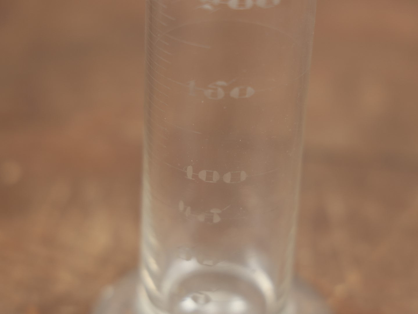 Lot 058 - Antique 15°C 500 ml  Graduated Chemistry Glass Cylinder, Manufactured By Whiteall Tatum Co., Philadelphia