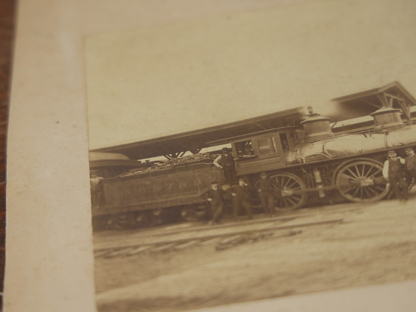 Lot 078 - Grouping Of Three Antique Boarded Photos Of Railroad Workers, Trains, Locomotives, Including New Orleans And Tennessee Railroad And More