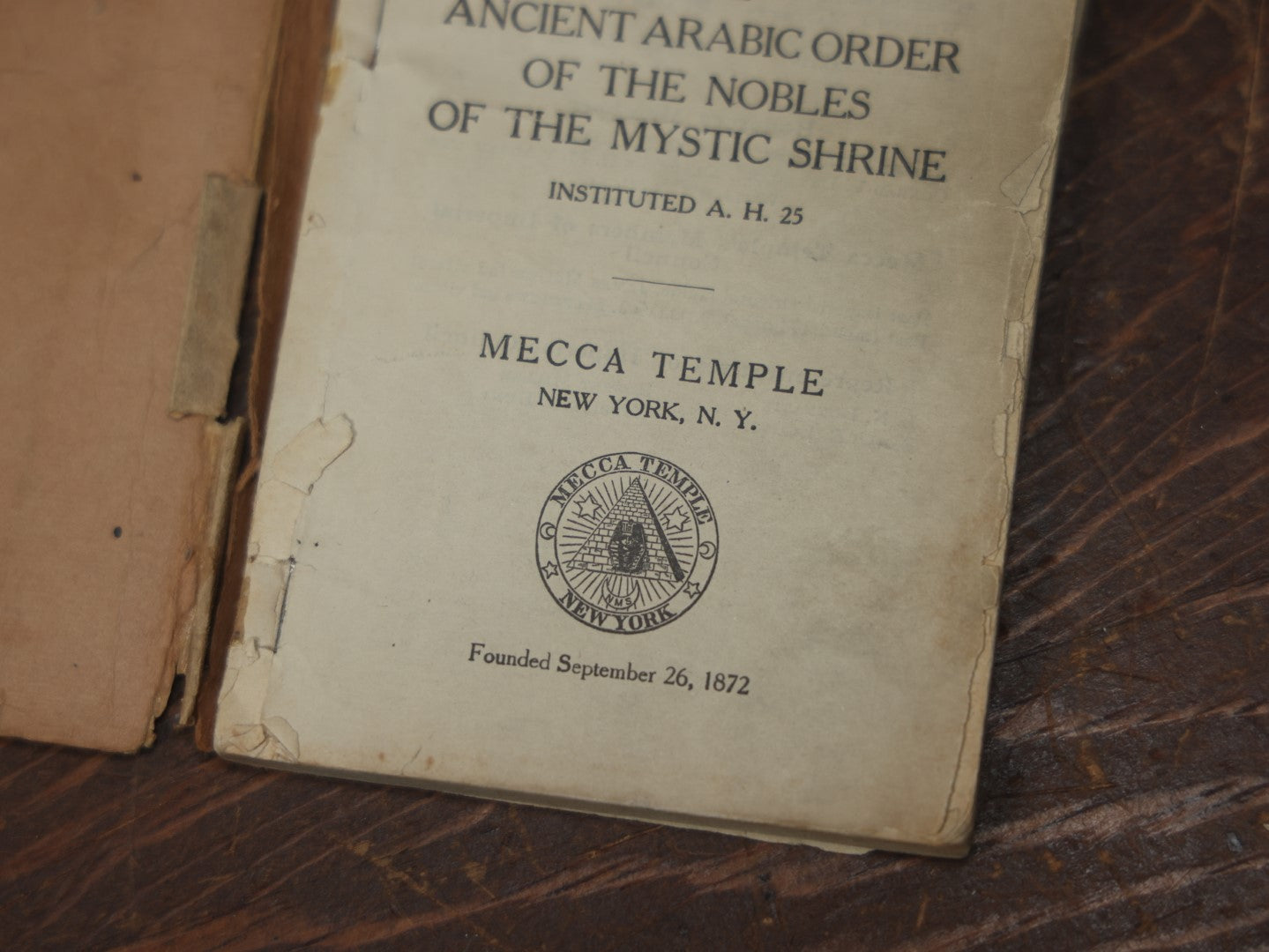 Lot 094 - Antique Ancient Arabic Order Of The Nobles Of The Mystic Shrine, Mecca Temple, New York, New York, Masonic Register Booklet, 1914