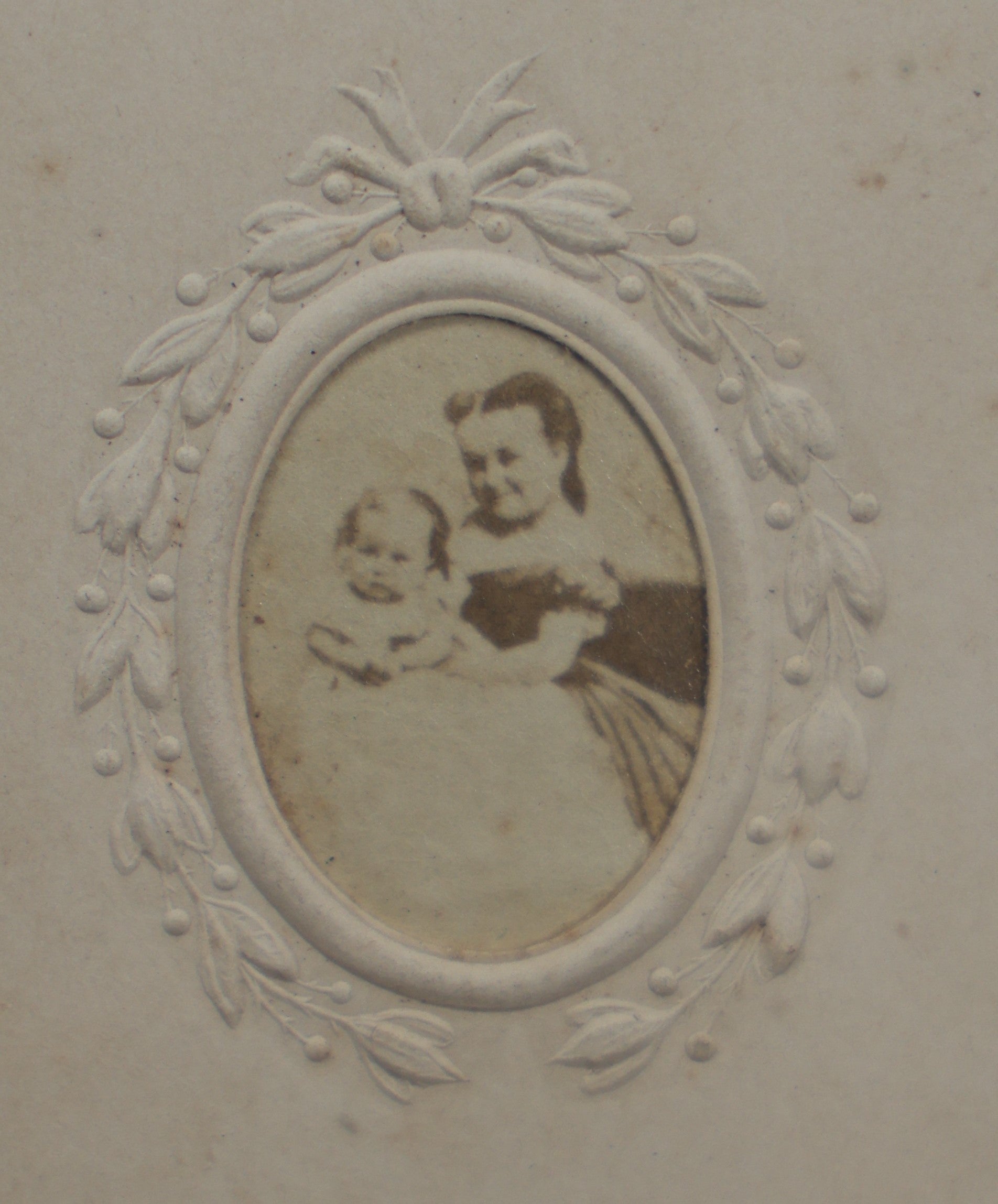 Lot 023 - Antique Gem Sized Carte De Visite C.D.V. Photo Of Mercy Lavinia Warren Stratton, Little Person, Wife Of General Tom Thumb, Sideshow Performer, With Child, In C.D.V. Sized Paper Mat