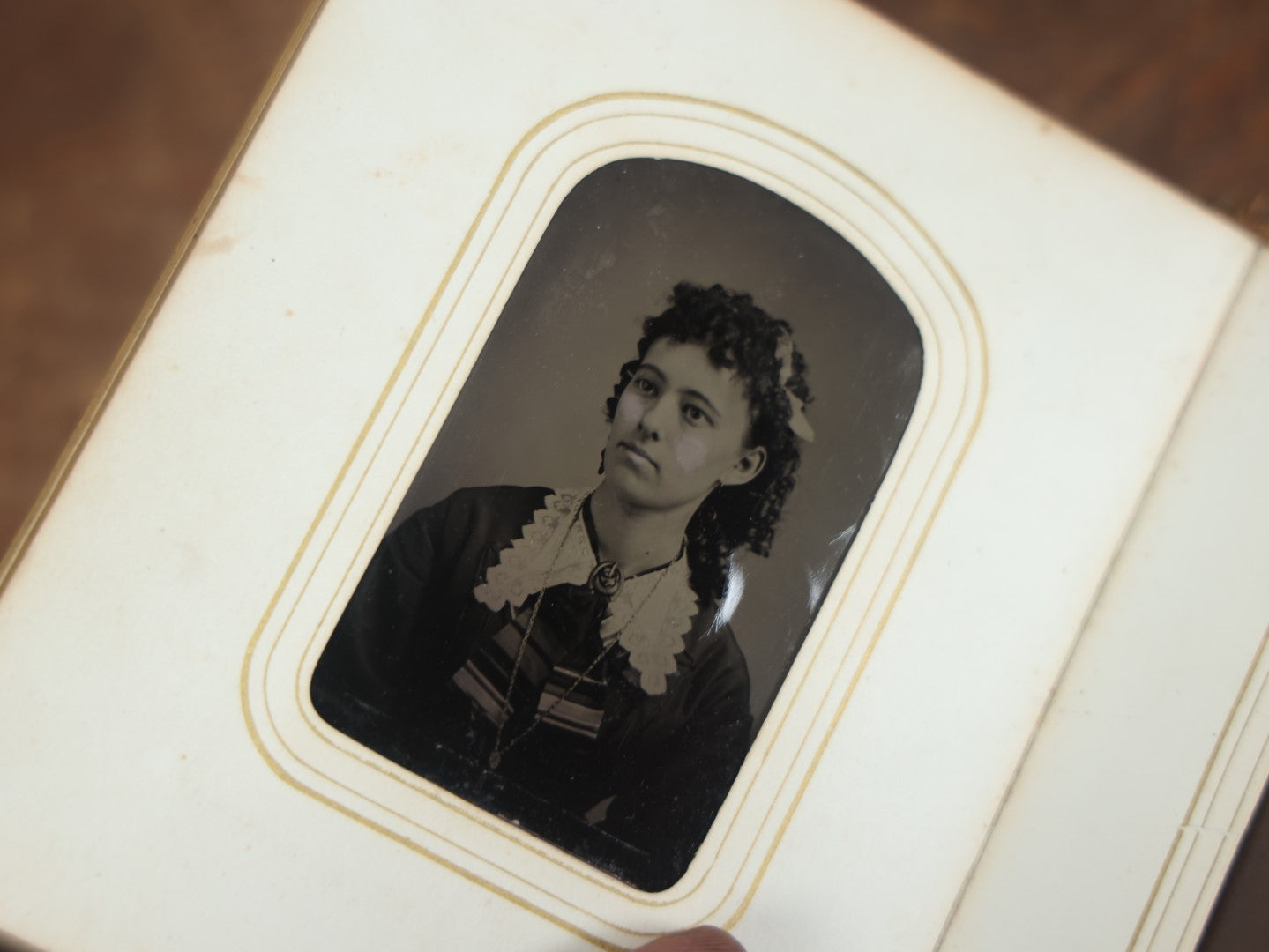 Lot 024 - Antique Victorian Photo Album Loaded With 14 Tintypes And 23 C.D.V. Images