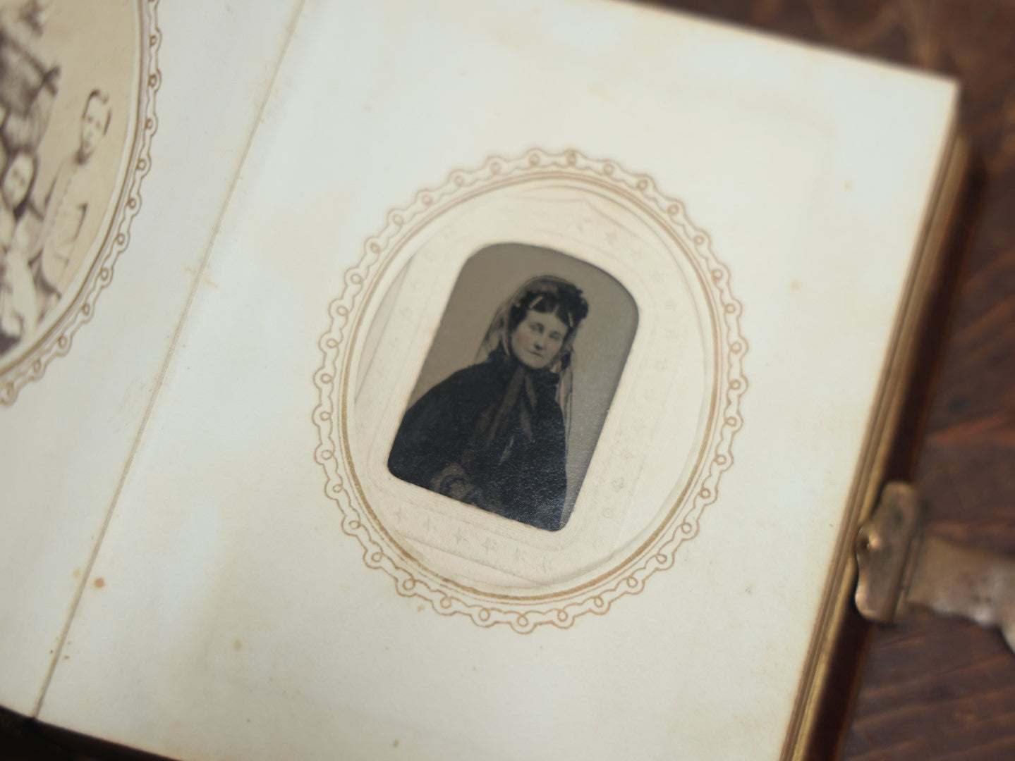 Lot 025 - Antique Victorian Photo Album Of Julia E. Kelso, Loaded With 27 Tintypes And 19 C.D.V. Images, Including Soldier, Gem Tintypes